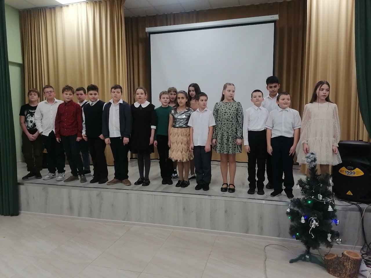 Новогодняя квиз-игра &amp;quot;Вперед в Новый год!&amp;quot;.